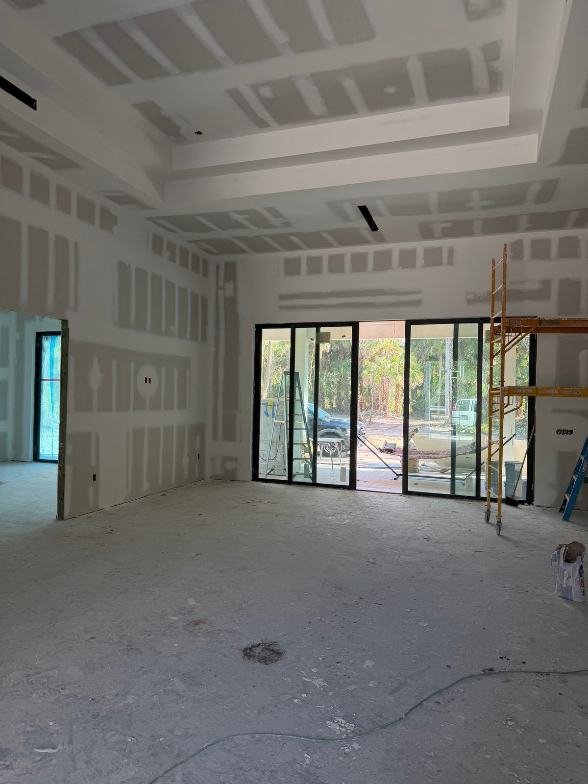 Commercial drywall hanging Fort Myers — Valvera Group